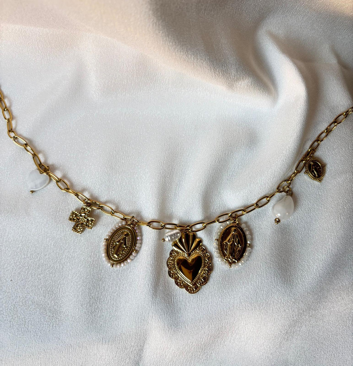 COLLANA CUORE SACRO